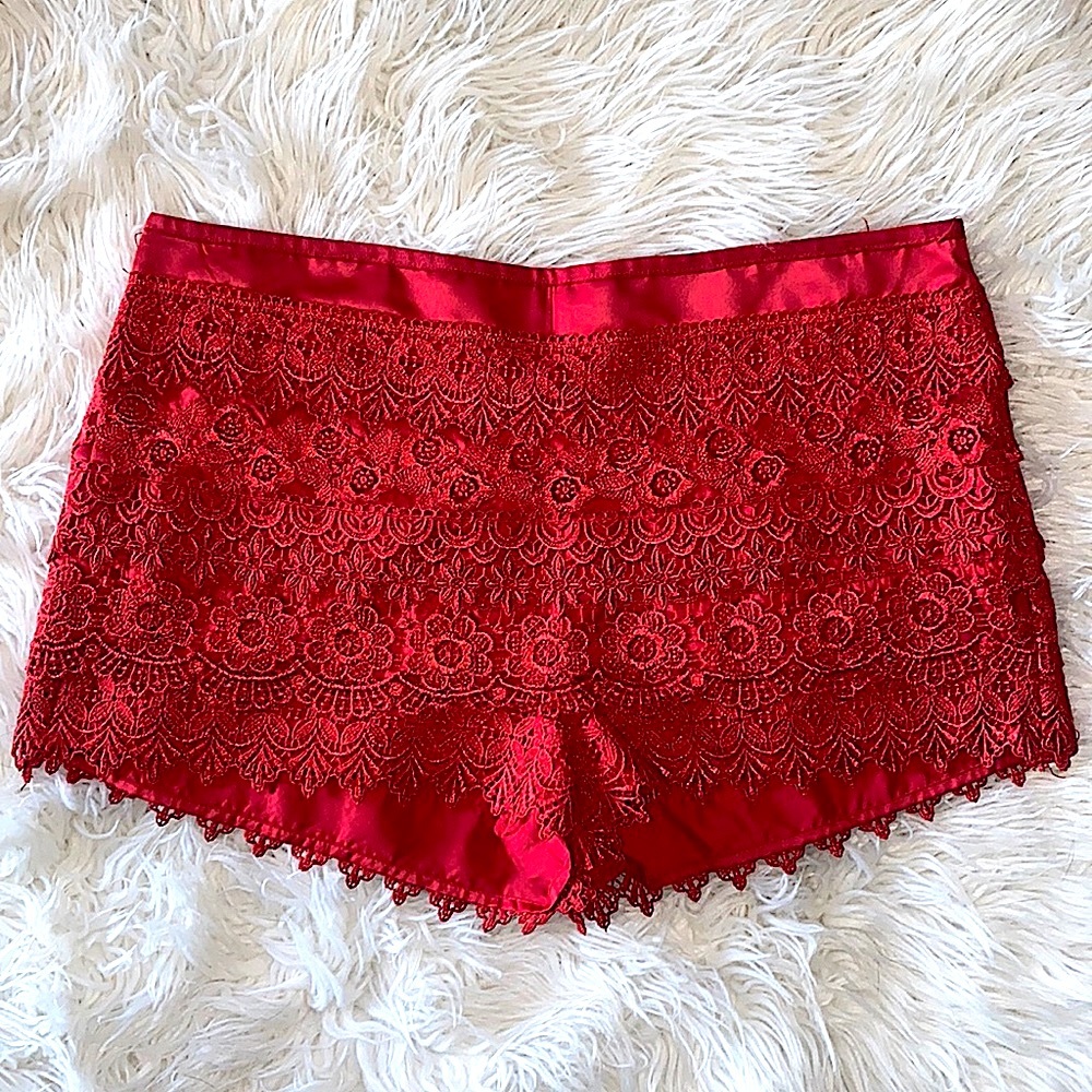 Sans Souci Red Crochet Shorts